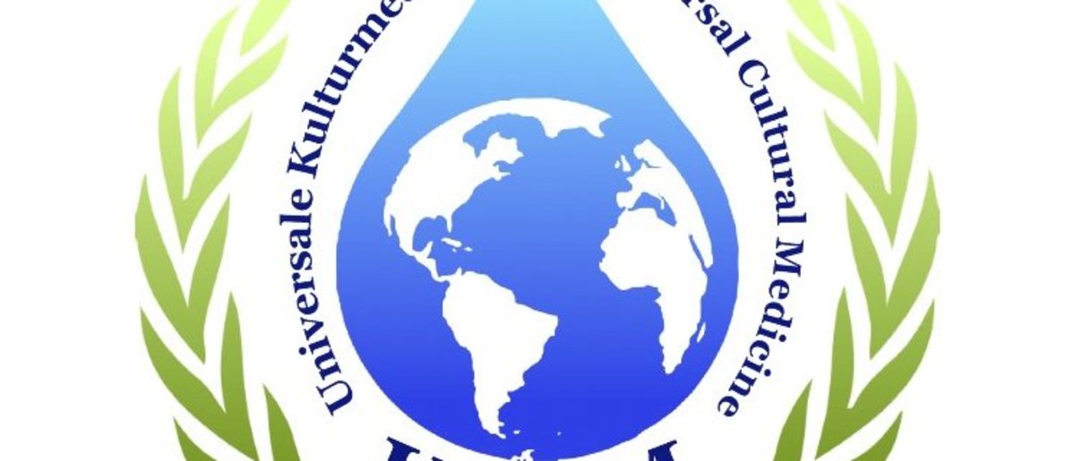 UKM Logo Logo mit Weltkugel und Zweigen herum von UKM Verein